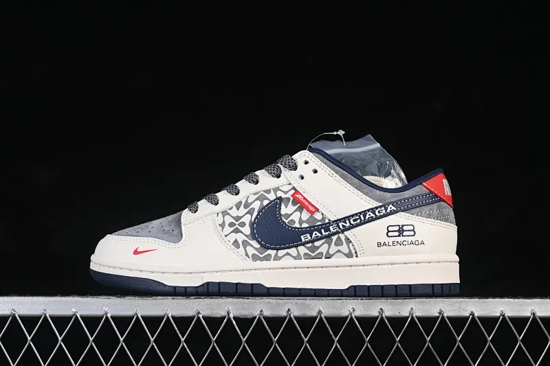 All categories Nk SB Dunk Series Nk SB Dunk Low High-end customized low-top sneakers Nike SB Dunk Low Balenciaga co-branded white gray blue suede High-end customized low-top casual sneakers XD1588-242